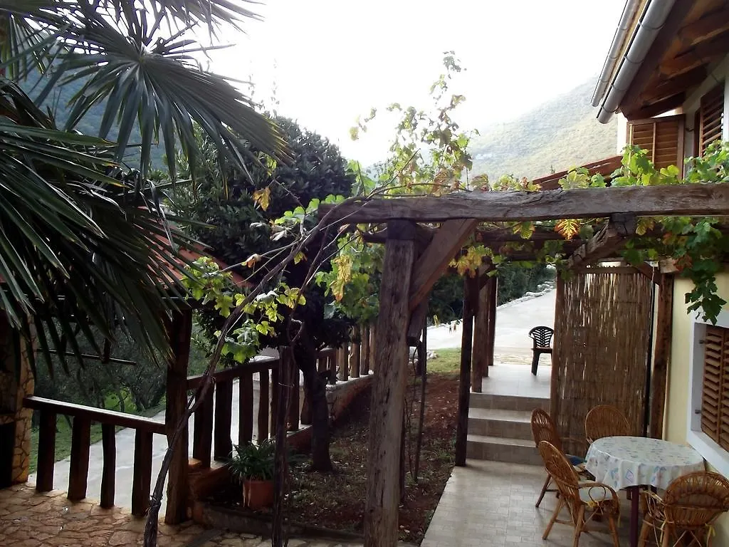 Apartments Vinetilia Mošćenička Draga Croazia