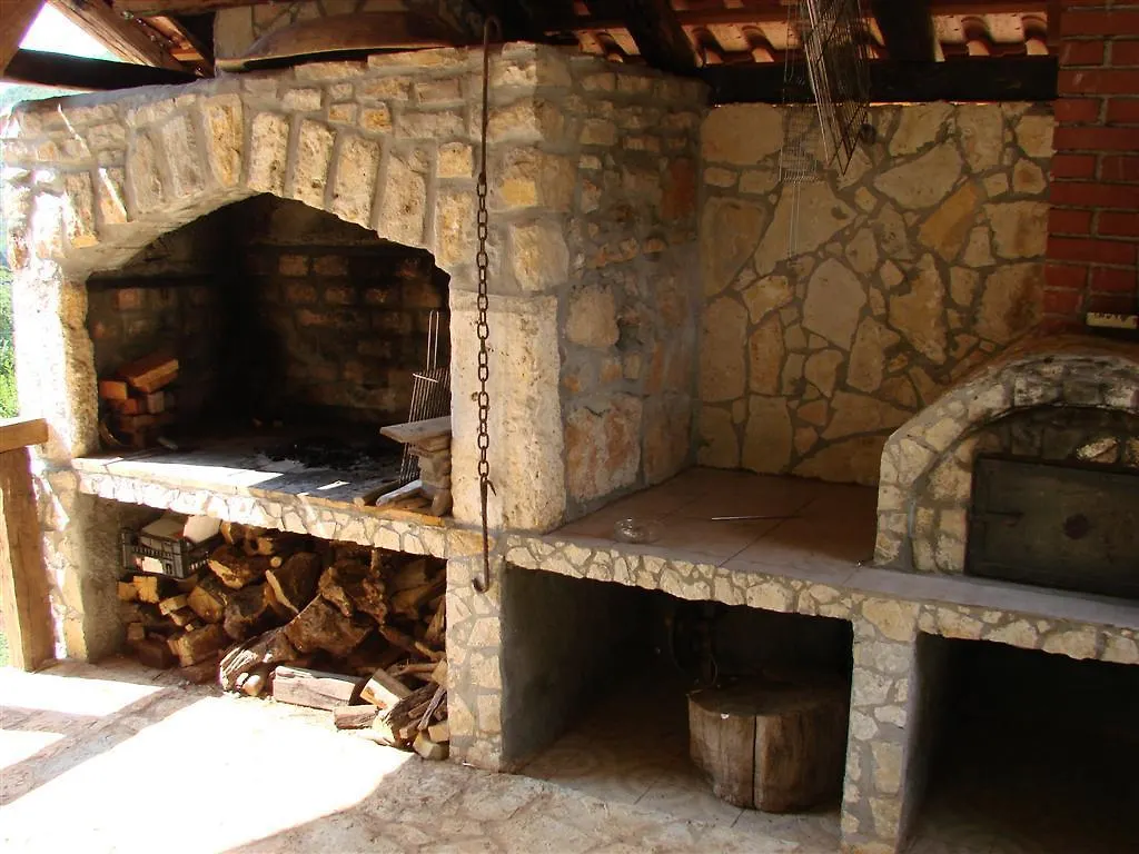 Apartments Vinetilia Mošćenička Draga Croazia